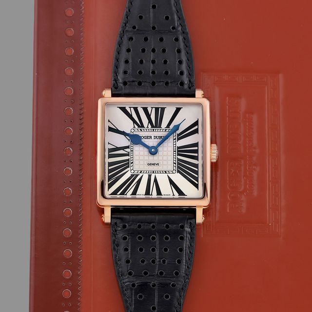 Roger Dubuis Golden Square G43.14.5.G55.7A Image 2